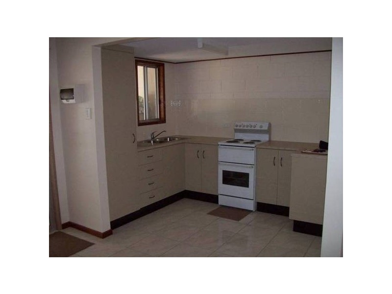 6/12 Davy Ave, Proserpine QLD 4800