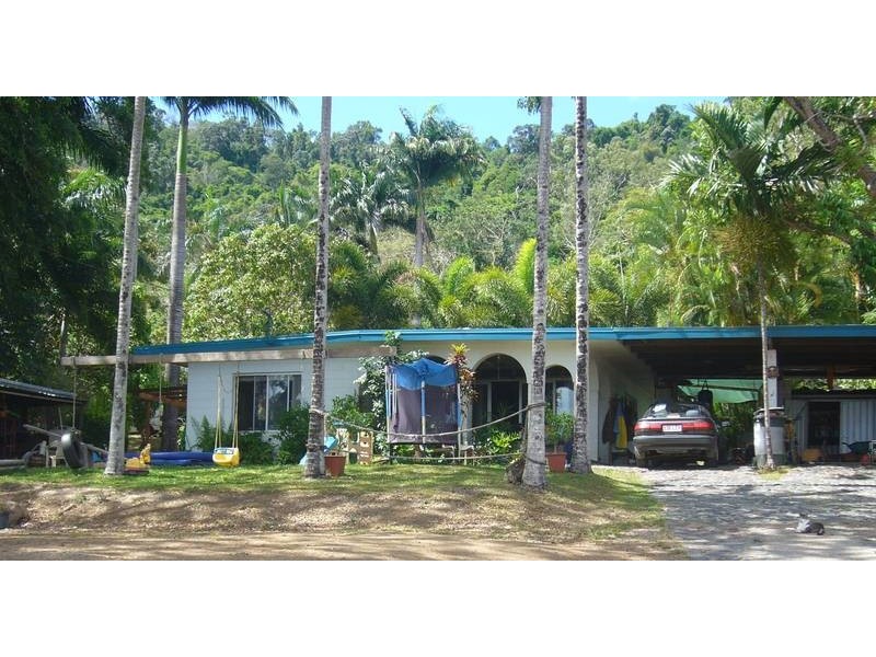 167 Camm Road, Mount Julian QLD 4800