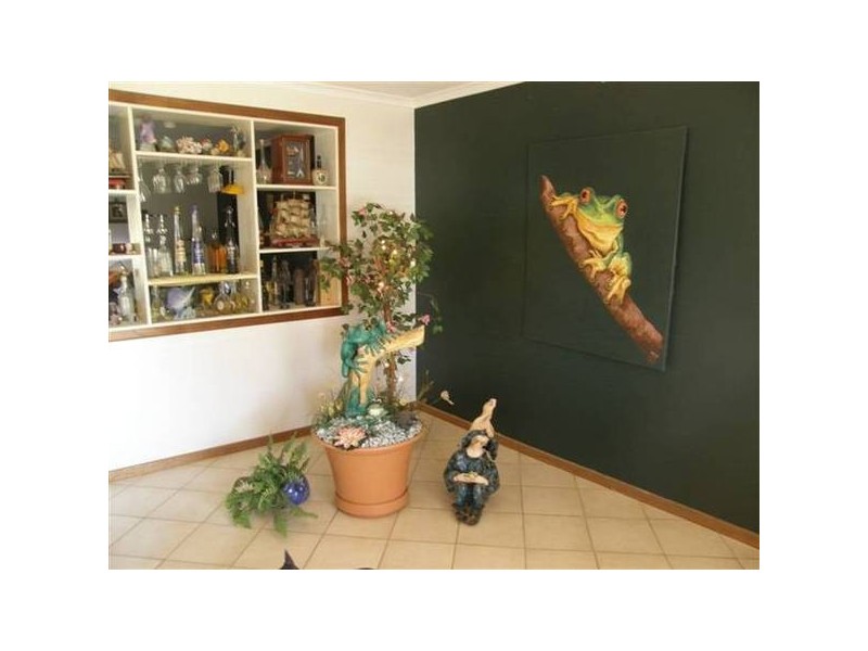 11 Atkinson Street, Proserpine QLD 4800