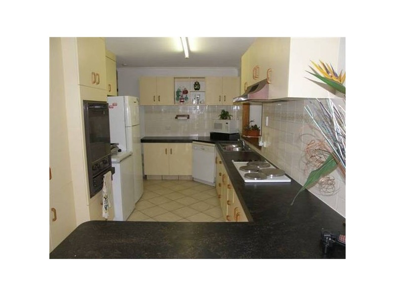 11 Atkinson Street, Proserpine QLD 4800