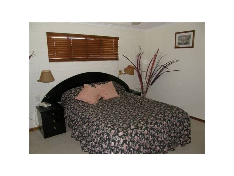 11 Atkinson Street, Proserpine QLD 4800
