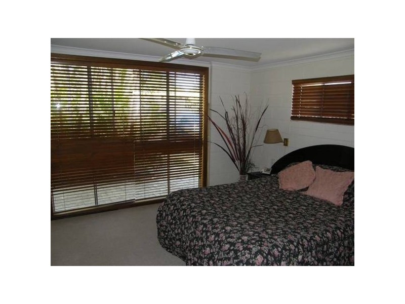 11 Atkinson Street, Proserpine QLD 4800