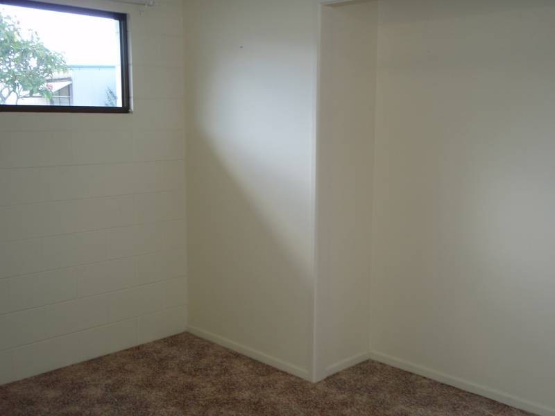 2/11 Marathon Street, Proserpine QLD 4800