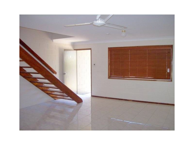 06/12 Davy Avenue, Proserpine QLD 4800