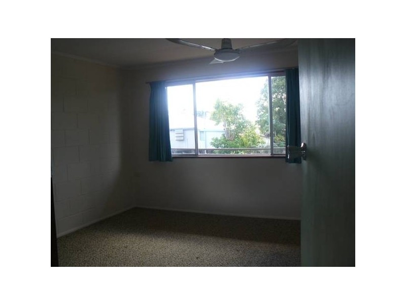03/02 Florence Street, Proserpine QLD 4800