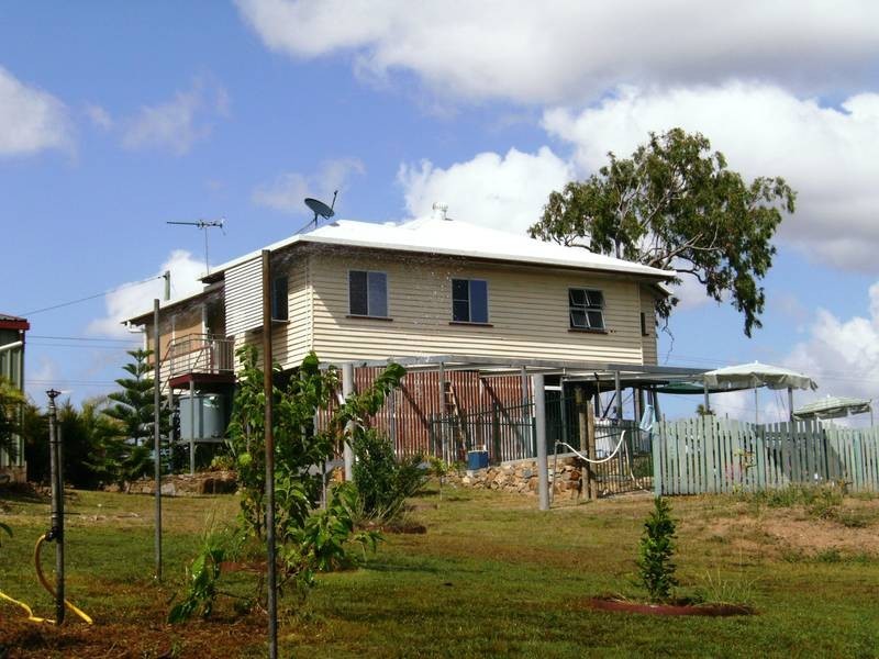 518 Whitsunday Drive, Bloomsbury QLD 4799