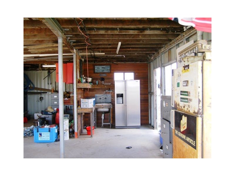 518 Whitsunday Drive, Bloomsbury QLD 4799