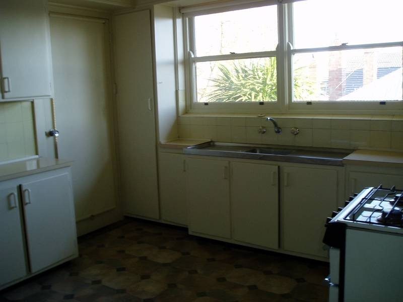 4/18 Grove Street, Lake Wendouree VIC 3350