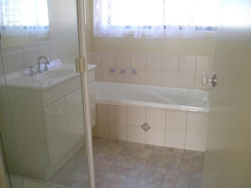 53 Parkview Drive, Alfredton VIC 3350