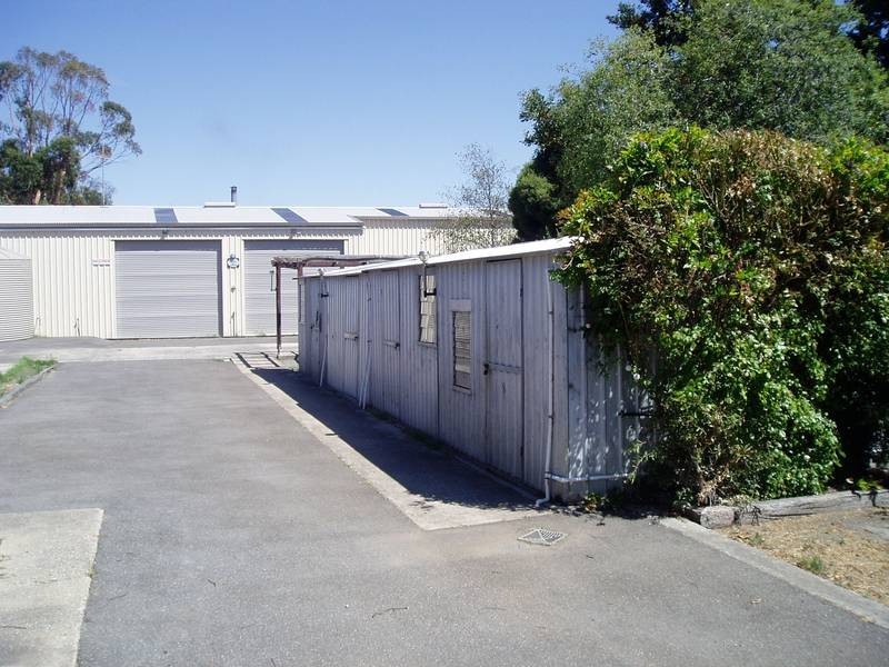 Ballarat East VIC 3350