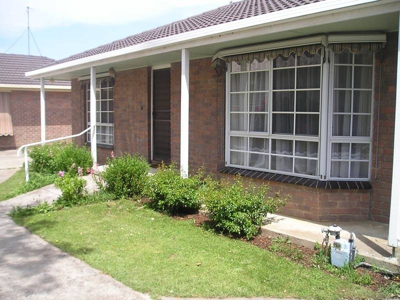 2/30 Burnbank street, Ballarat VIC 3350