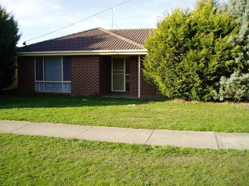 25 Bradby Street, Mount Clear VIC 3350