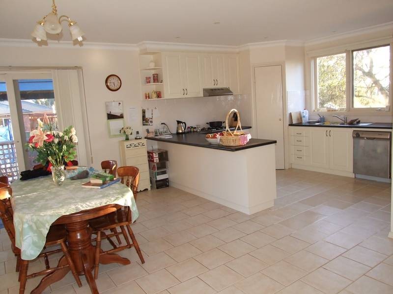 103 Learmonth Street, Buninyong VIC 3357