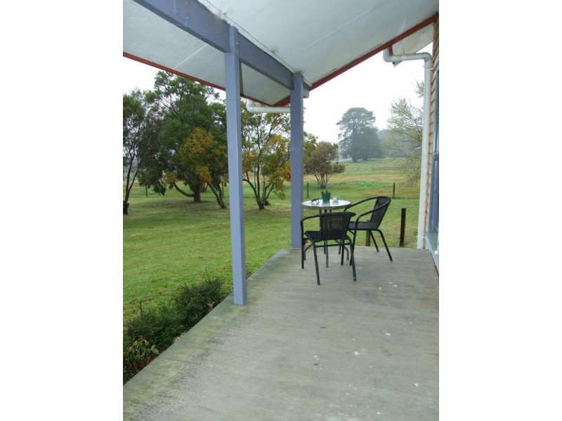Haddon VIC 3351