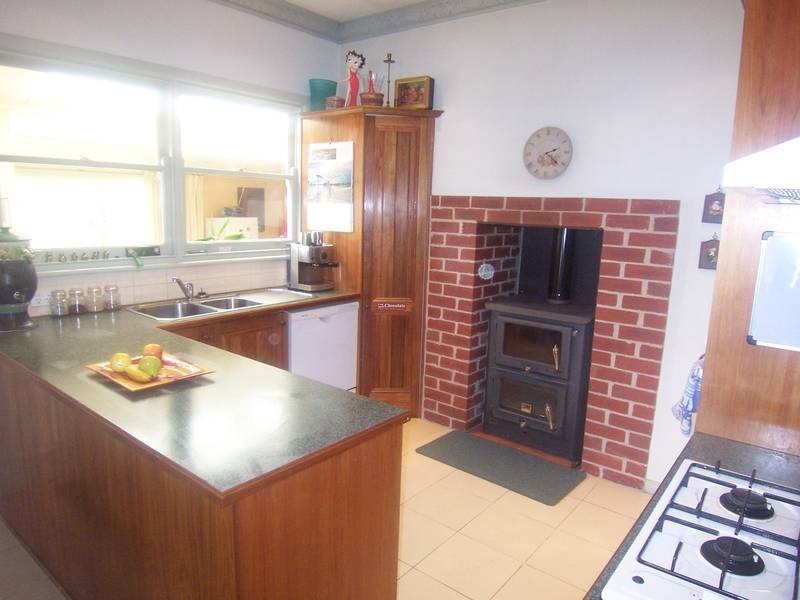 Redan VIC 3350