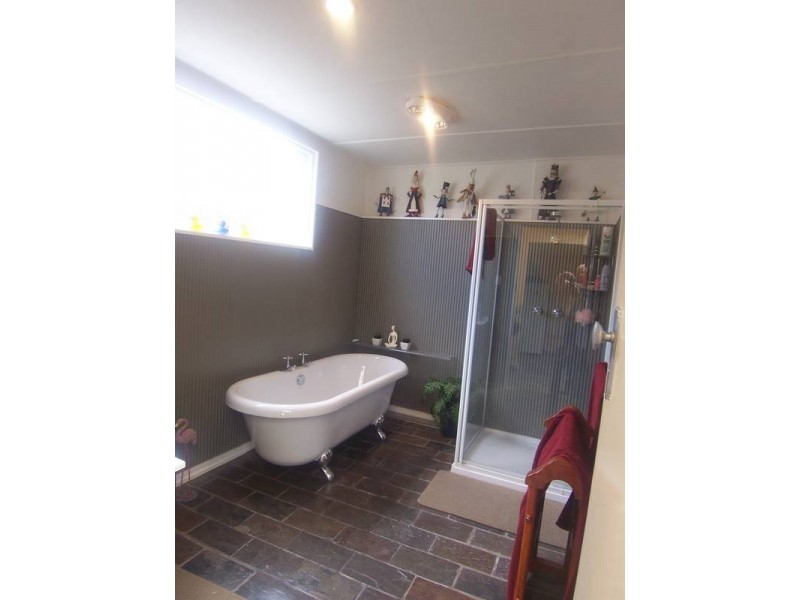 Redan VIC 3350