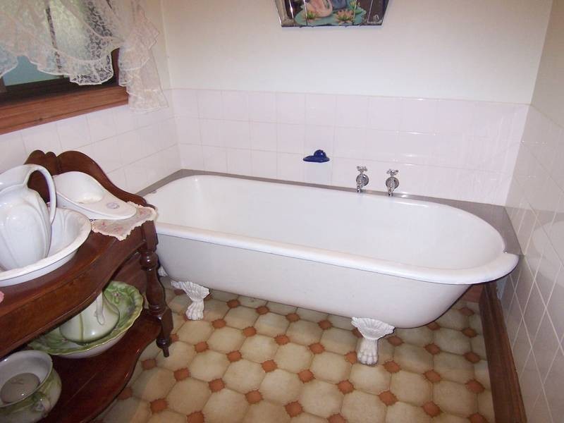 901-903 Cathcart Street, Buninyong VIC 3357