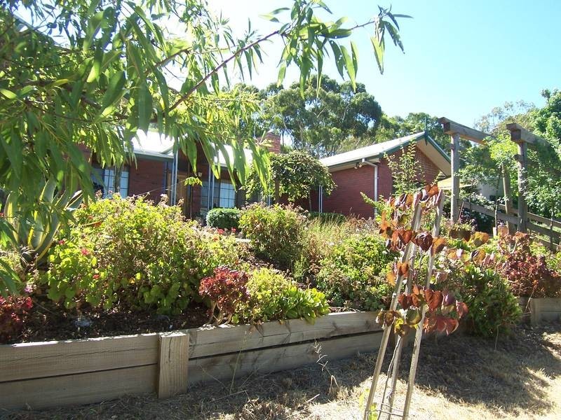 901-903 Cathcart Street, Buninyong VIC 3357