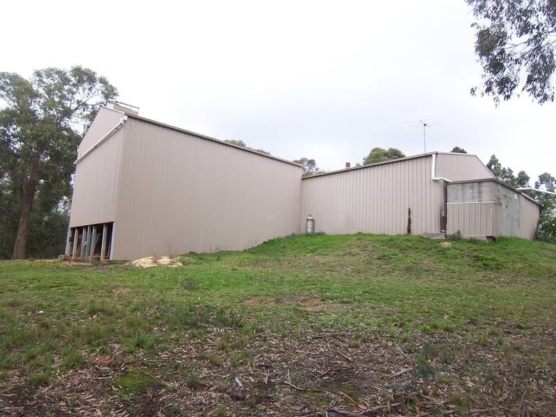 32 Mc Bains Lane, Durham Lead VIC 3352