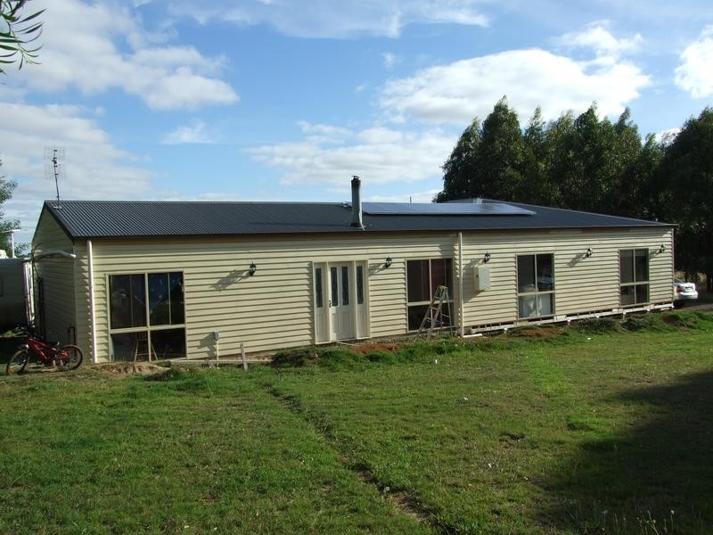 570 Derwent Jacks Road, Berringa VIC 3351