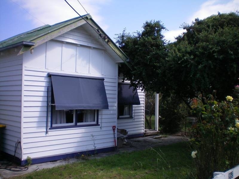 863 Carngham-Linton Road, Snake Valley VIC 3351