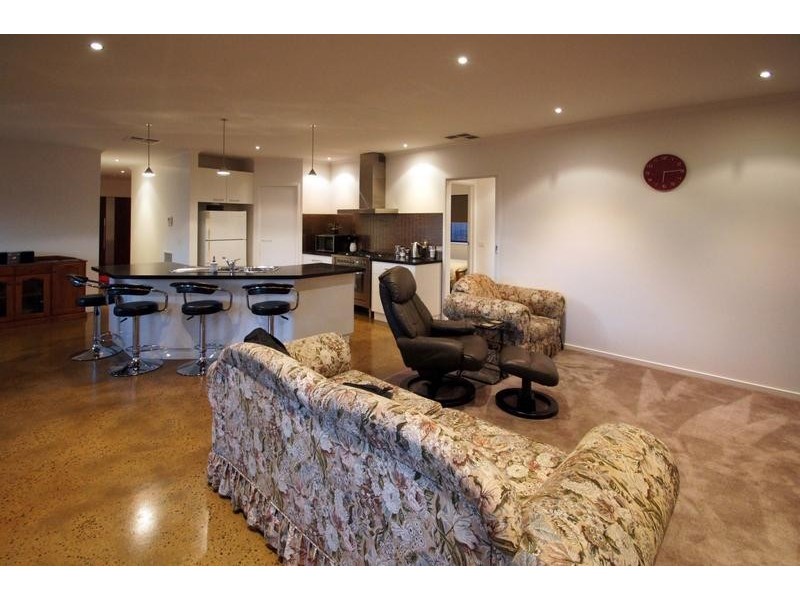 15 Frow Court, Mount Clear VIC 3350