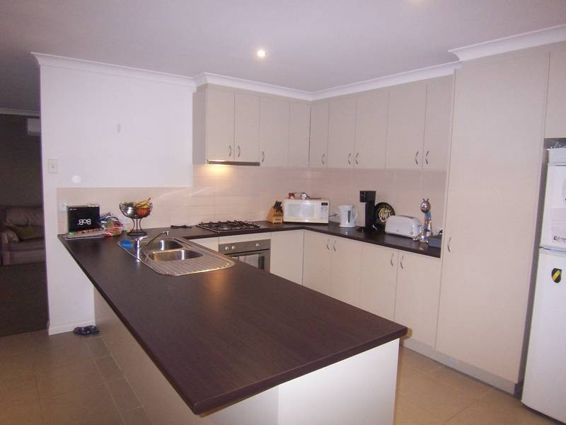 87 Mc Nulty Drive, Wendouree VIC 3355