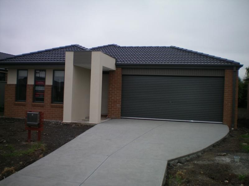 37 Jordan Avenue, Delacombe VIC 3356