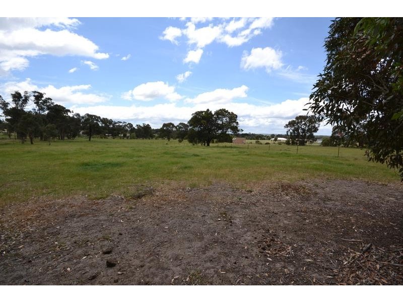 91 Finches Road, Smythes Creek VIC 3351
