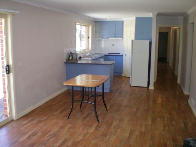 93 Rowlands Street, Sebastopol VIC 3356