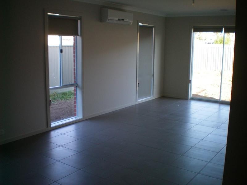 26 Jordan Avenue, Delacombe VIC 3356