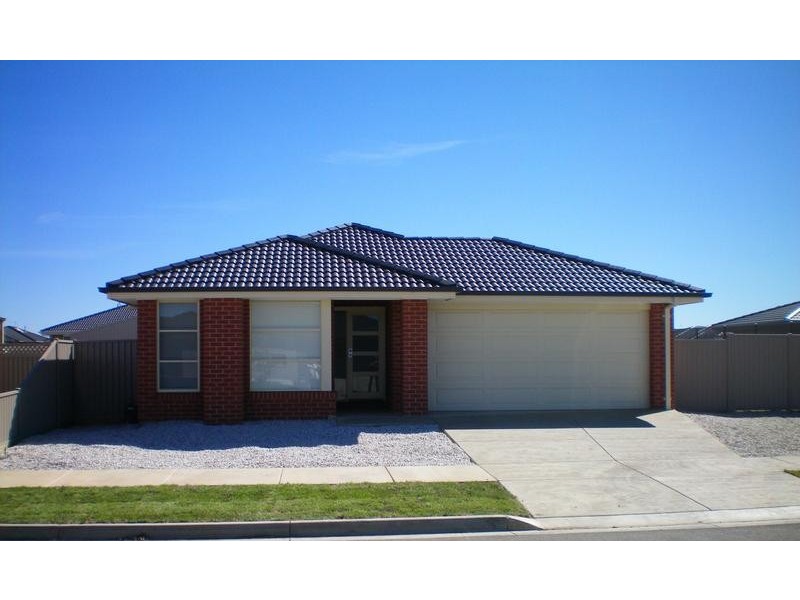 43 Cuzens Road, Alfredton VIC 3350