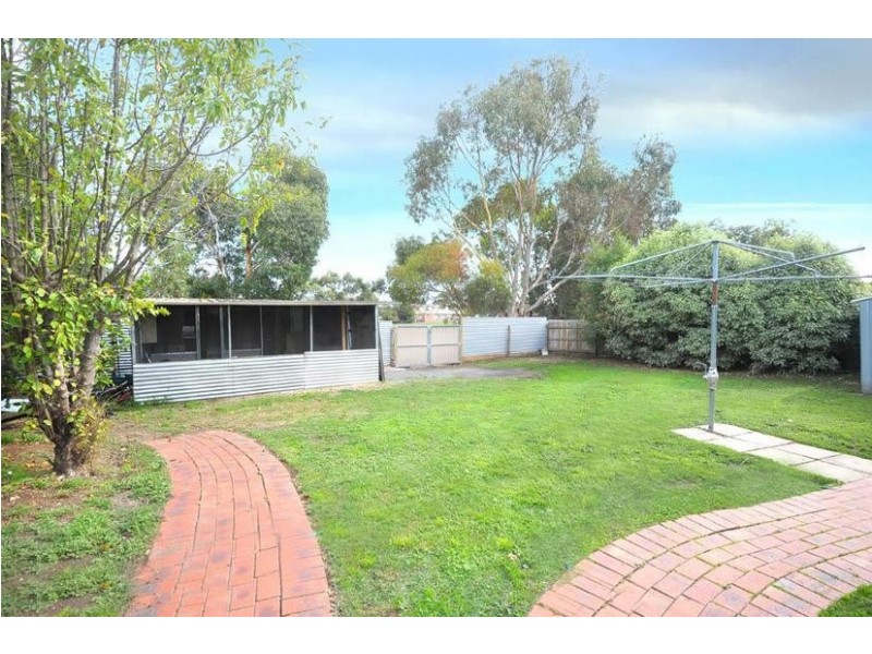 10 Warrina Dve, Ballarat VIC 3350