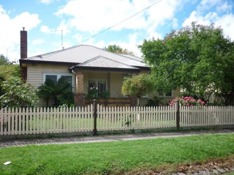 22 Nightingale Street, Newington VIC 3350