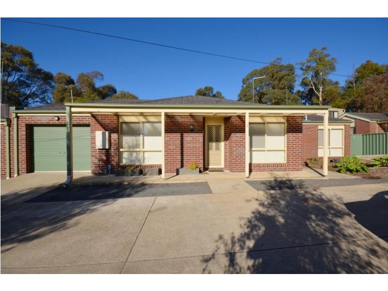 2/714 Geelong Road, Ballarat VIC 3350