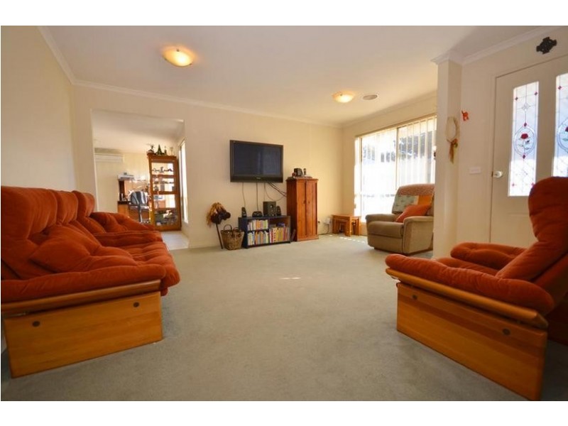 2/714 Geelong Road, Ballarat VIC 3350