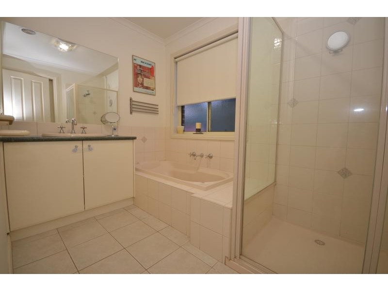 2/714 Geelong Road, Ballarat VIC 3350