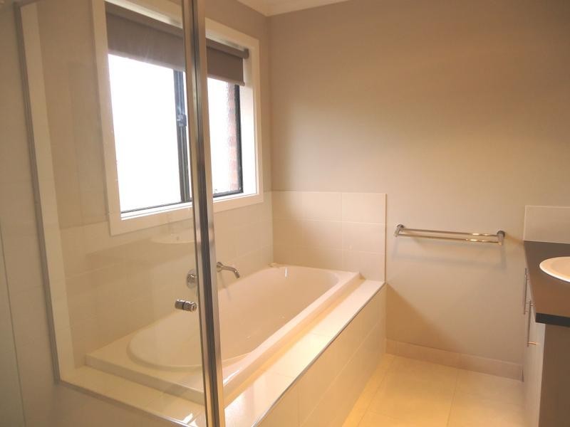 7/88 Birdwood Avenue, Sebastopol VIC 3356