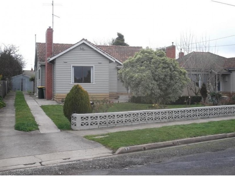 18 Orion Street, Sebastopol VIC 3356