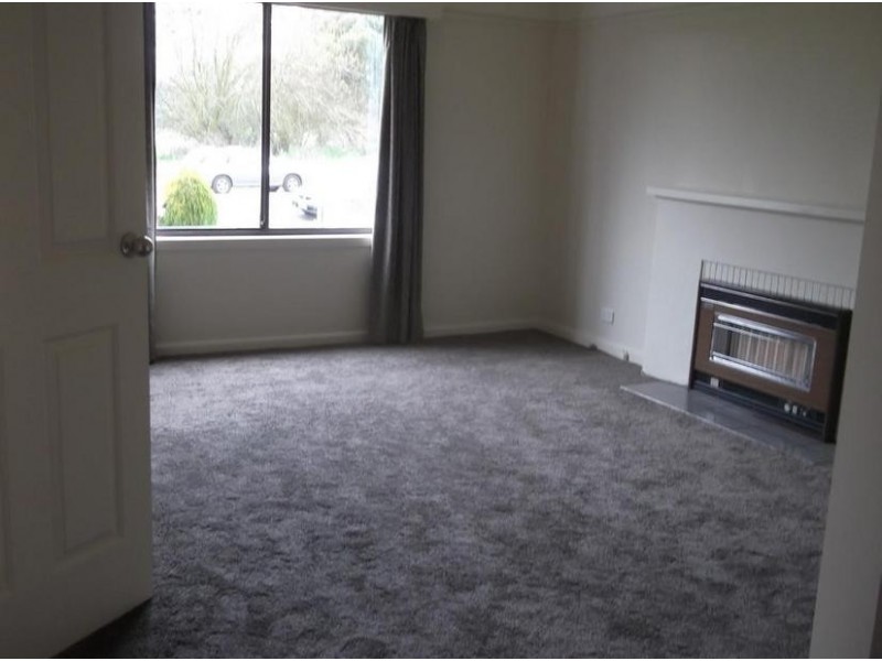 18 Orion Street, Sebastopol VIC 3356