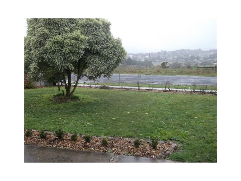 18 Orion Street, Sebastopol VIC 3356