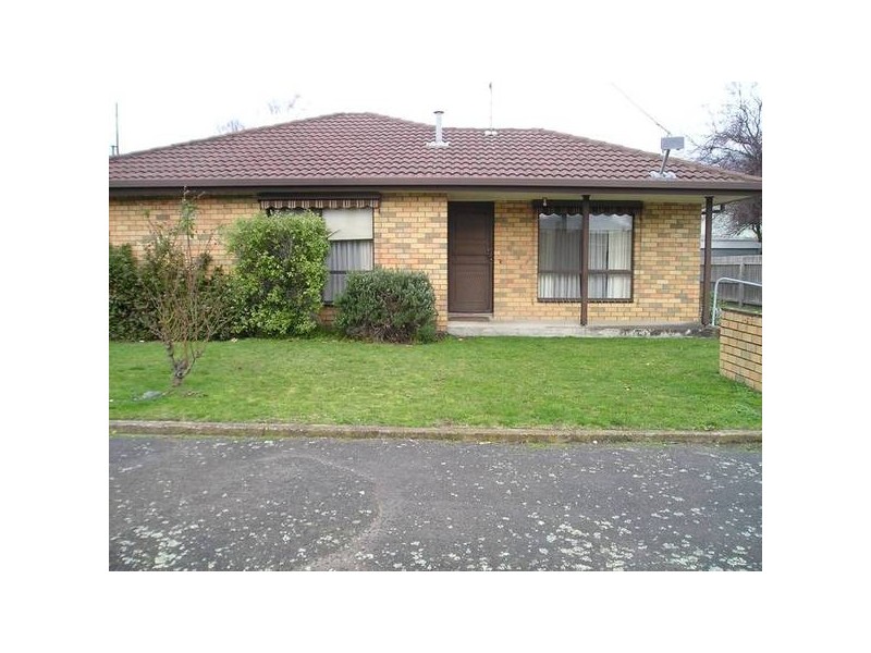 1/36 Hotham Street, Lake Wendouree VIC 3350