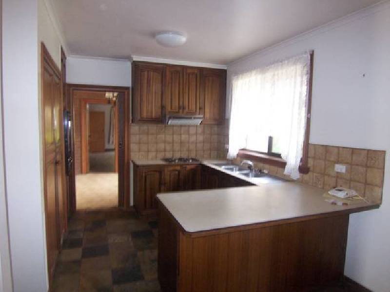 74 Sharpes Road, Miners Rest VIC 3352