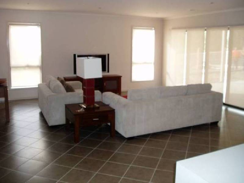 17 Club House Close, Buninyong VIC 3357