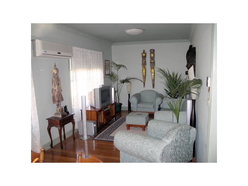 Finch Street, Brown Hill VIC 3350