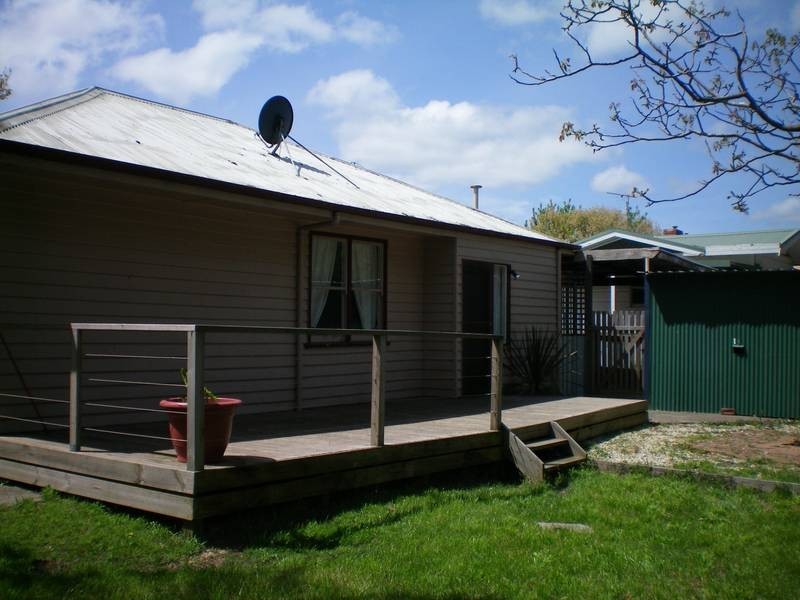 4 Wesley Court, Ballarat East VIC 3350