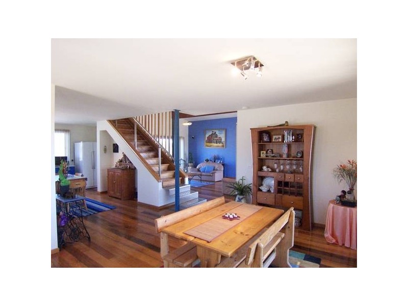 Ballarat East VIC 3350