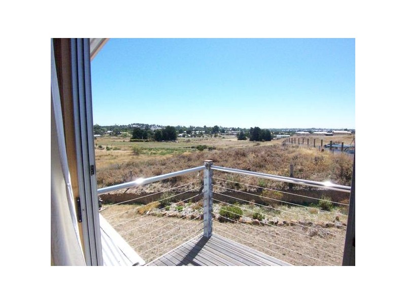 Ballarat East VIC 3350