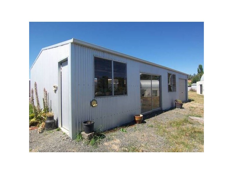 Ballarat East VIC 3350