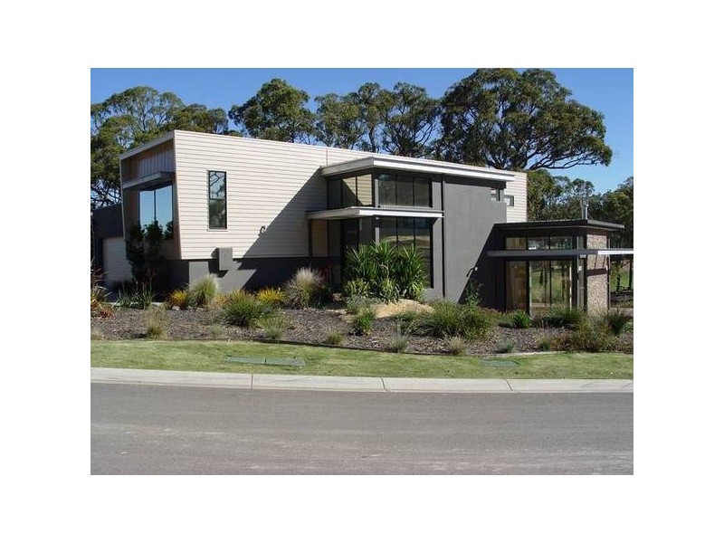 2 Hepburn Court Forest Resort, Creswick VIC 3363